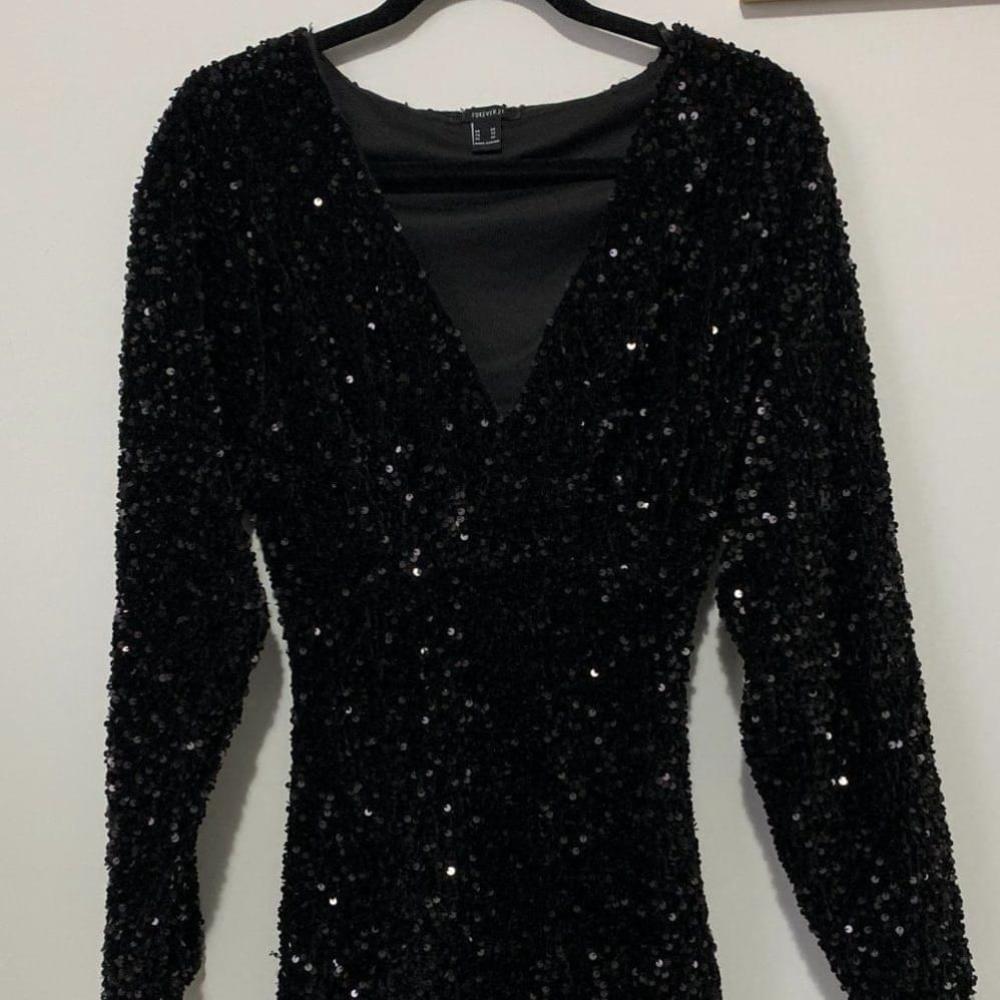 Forever 21 Black Bodycon Sequined Mini Midi Dress V neck | Night Sparkly Lined - Picture 4 of 5